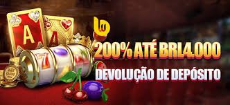 q36 live casino dealer table game interface on mobile screen